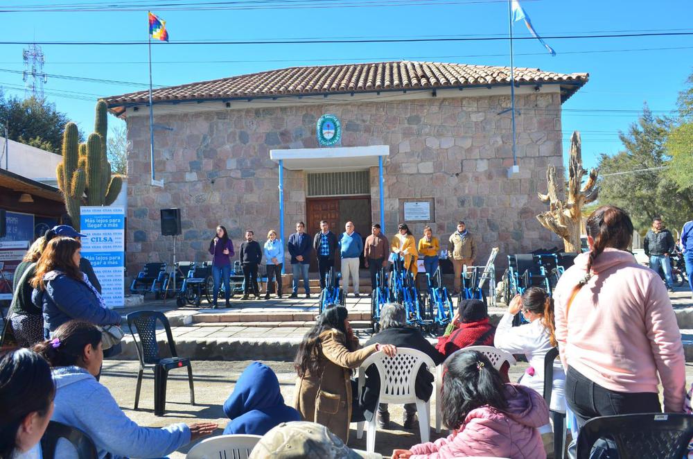 357376150_824247432598763_6977257576743415618_n