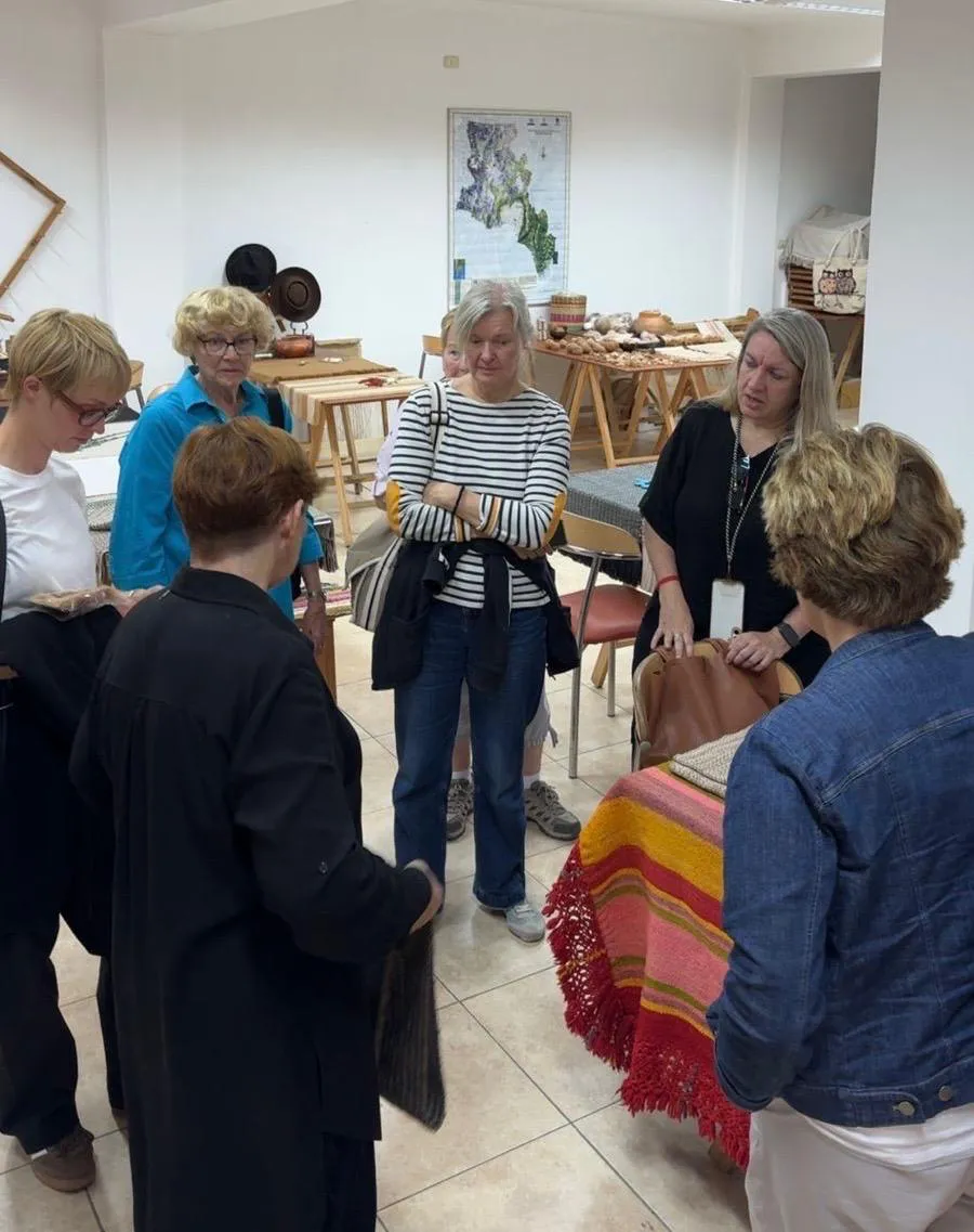 Miembros del ICOM visitaron la cooperativa “Manos que Ayudan de Catamarca (3)