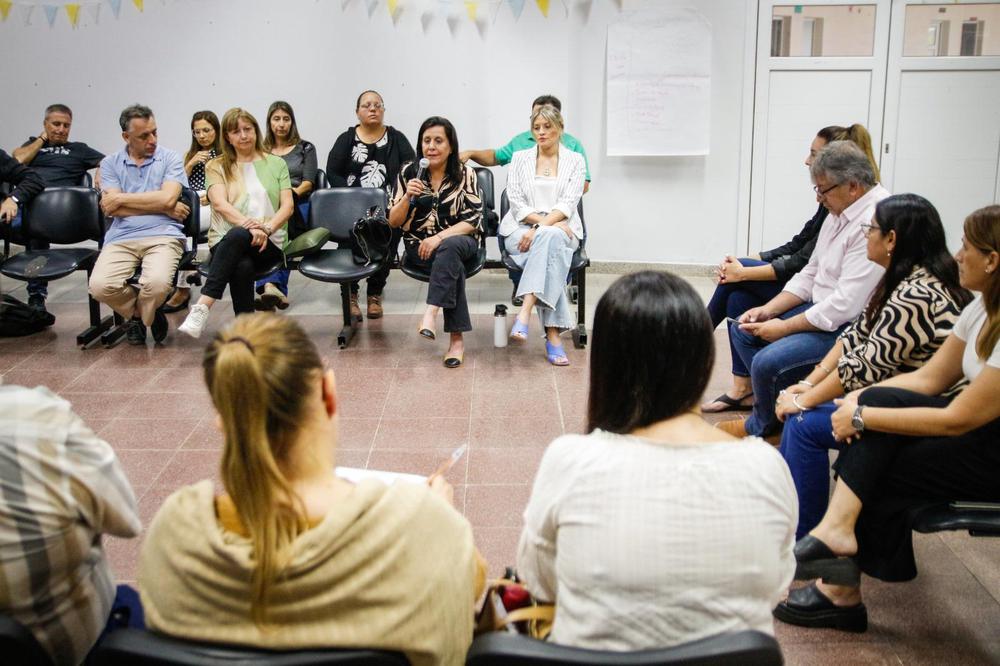 Reunión del COE Dengue acciones preventivas y vacunación (1)