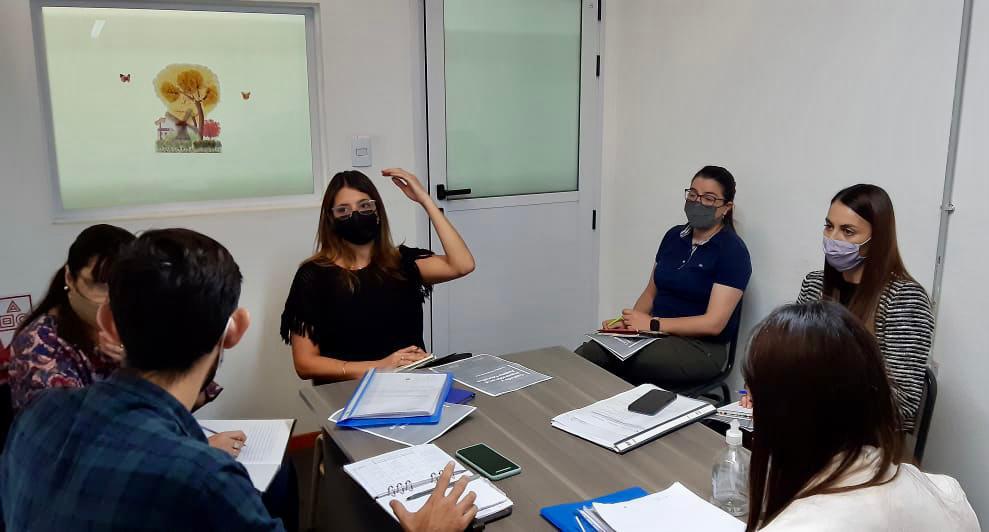 El Ministerio de Educación articula acciones con la Secretaría de Salud Mental