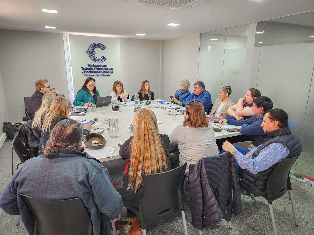 REUNIÓN PARITARIA DOCENTE
