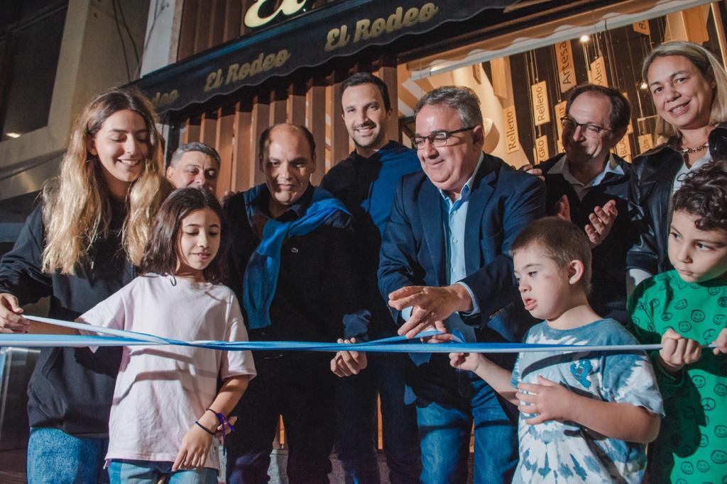 Abrió El Rodeo, una fábrica de alfajores con historia catamarqueña (3)