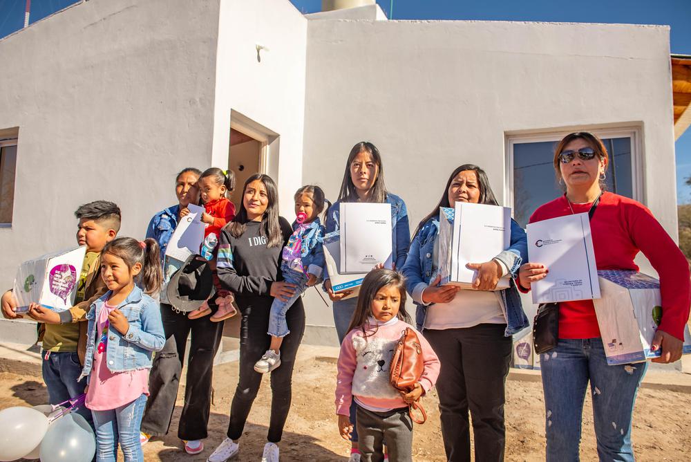 Familias del norte de Belén recibieron sus viviendas (1)