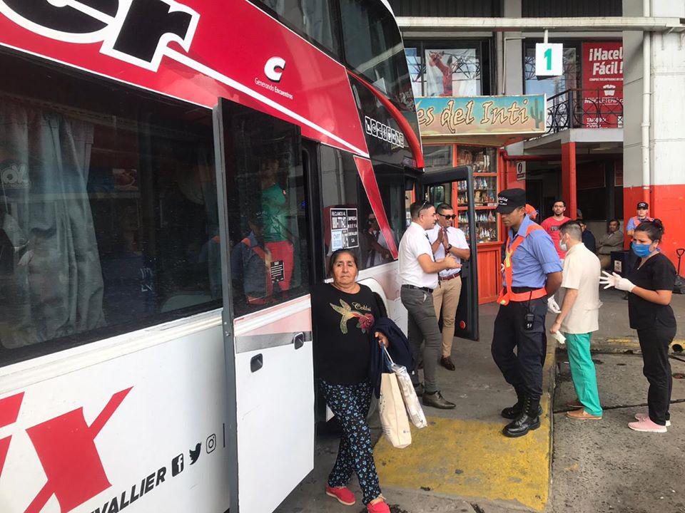 Suspenden servicio de larga distancia