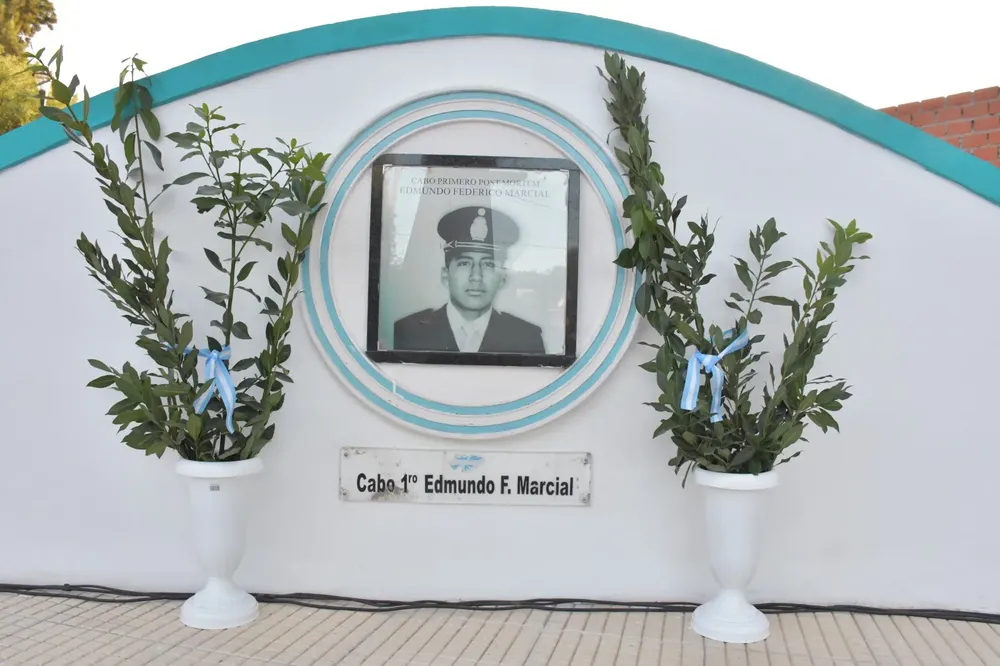 487477266_975170974790448_7120235079089737434_n