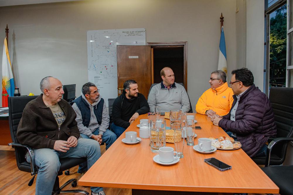 El Gobierno analiza el proyecto para la pavimentación en paso externo de Belén (1)