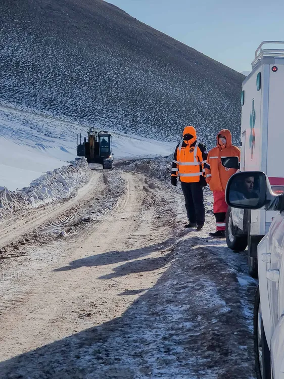 En un operativo sin precedentes en el país, se logró rescatar a más de 200 turistas en la cordillera catamarqueña (1)