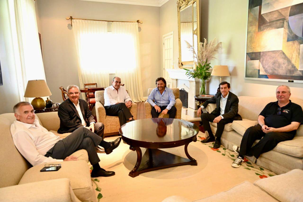 Gobernadores se reunieron con el ministro Francos y coincidieron en seguir en el camino del diálogo