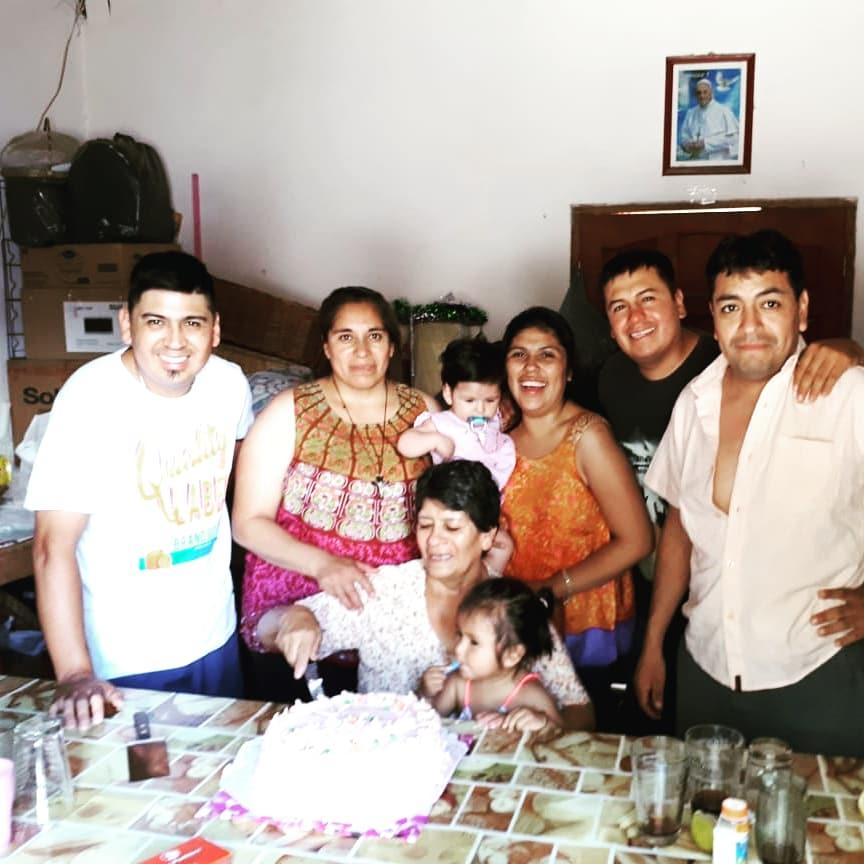 doña Angélica y sus hijos