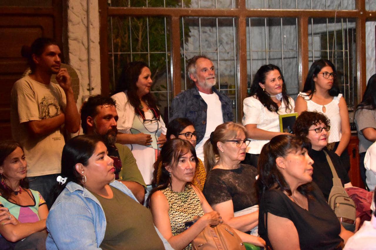 421587971_402577525501337_8783521242343193939_n