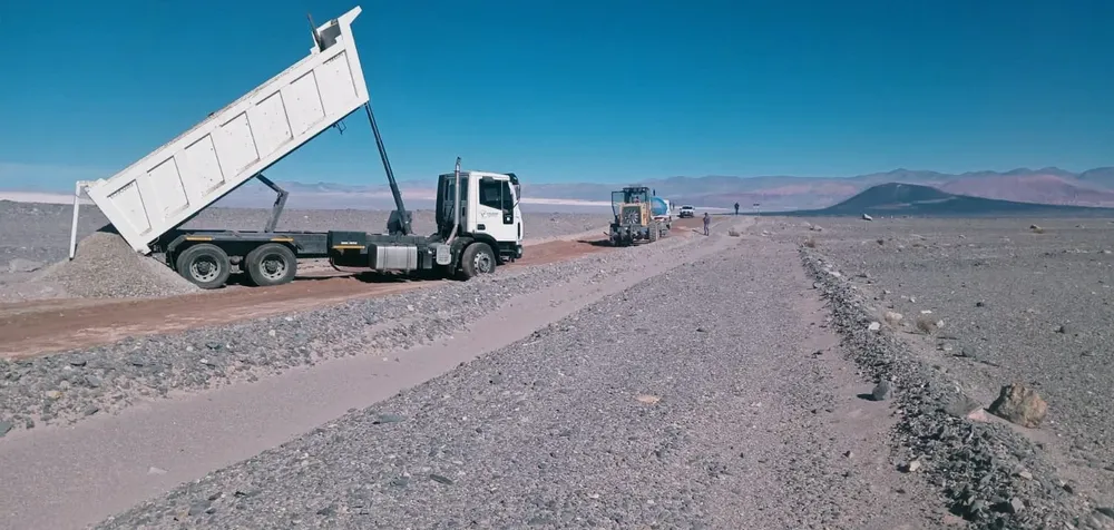 Vialidad inició los trabajos de la segunda etapa del camino Chuquisaca-Antofagasta (2) (1)