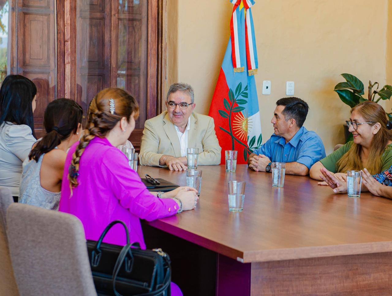 Gobierno acordó un aumento bimestral del 30% para fuerzas de seguridad