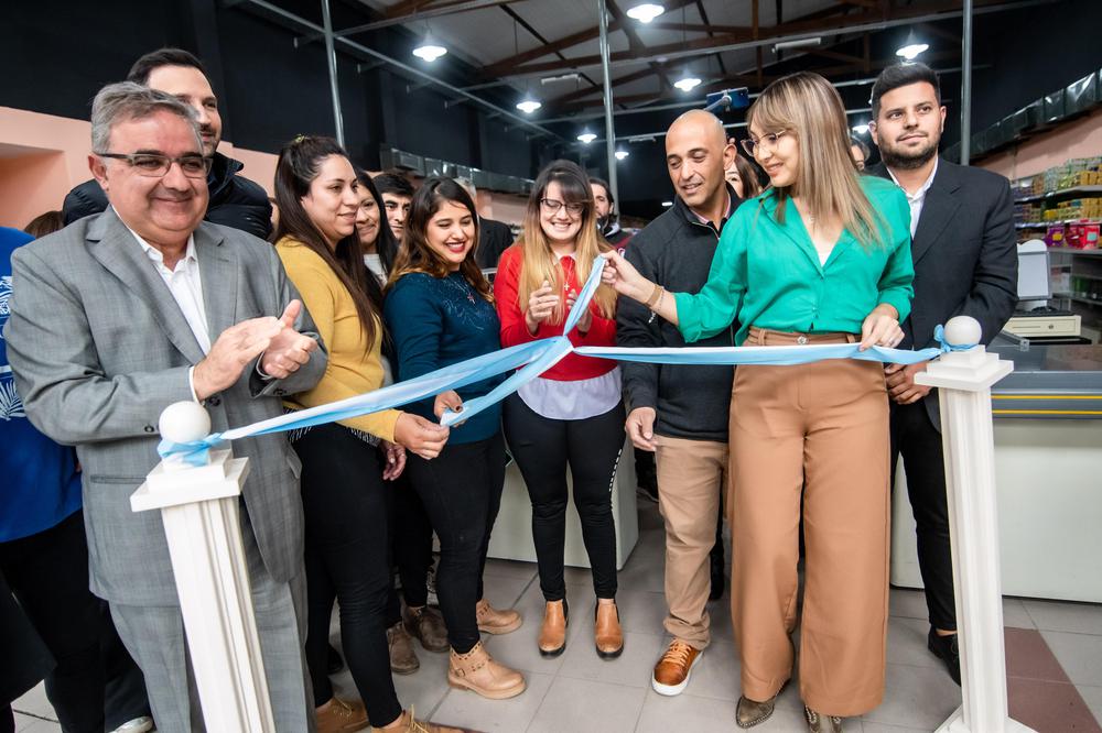 Abrió sus puertas un nuevo supermercado en el centro capitalino