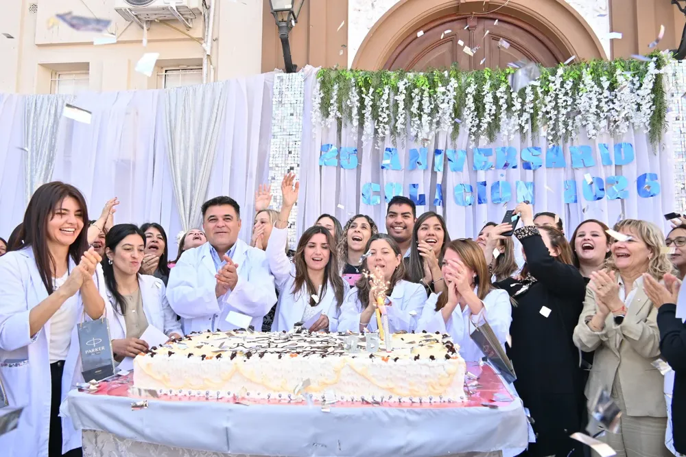El HINEP celebró los 25 años de laResidencia de Pediatría