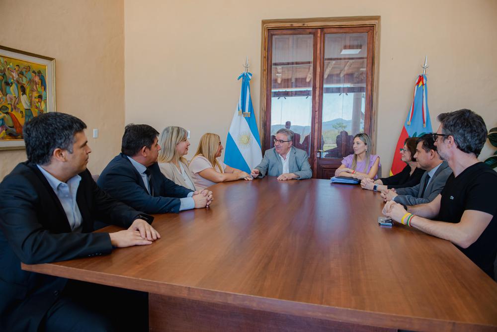 El Gobernador dialogó con Magistrados nacionales sobre el presupuesto judicial
