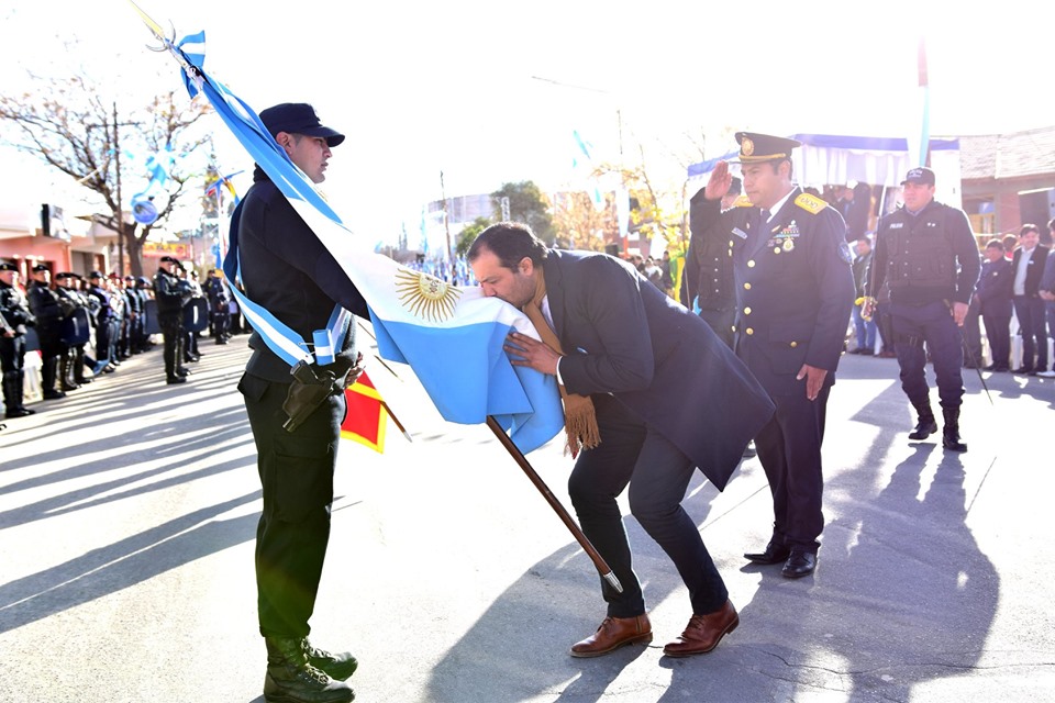 66138682_2305987816334945_1050944360931131392_n