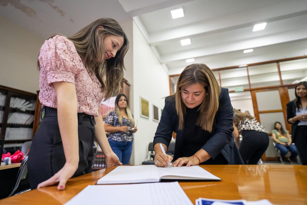 Profesionales recibieron sus matrículas como mediadores