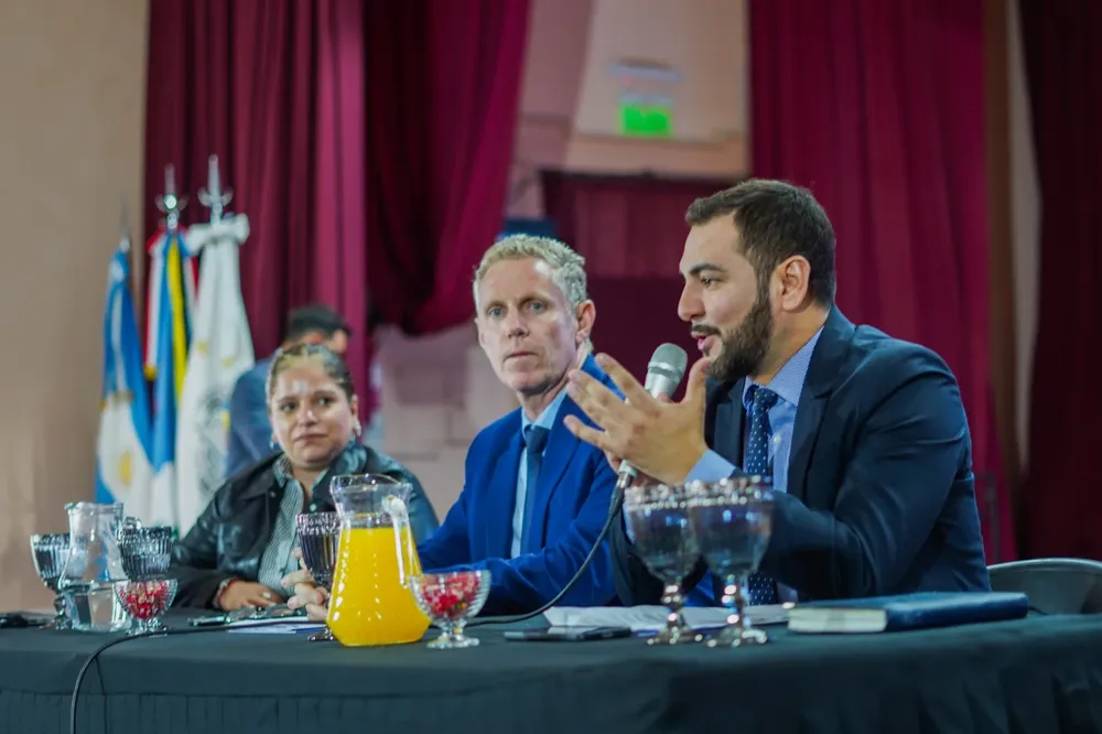 Desafíos de los derechos del Consumidor frente al paradigma tecnológico (1)