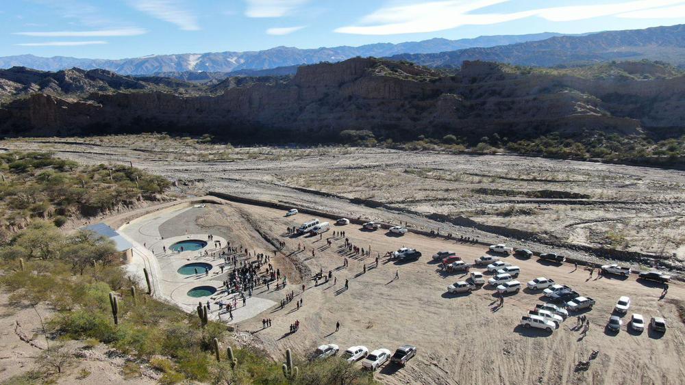 Concluyó la primera etapa de las obras del Complejo Termal y asfalto urbano en Villa Vil
