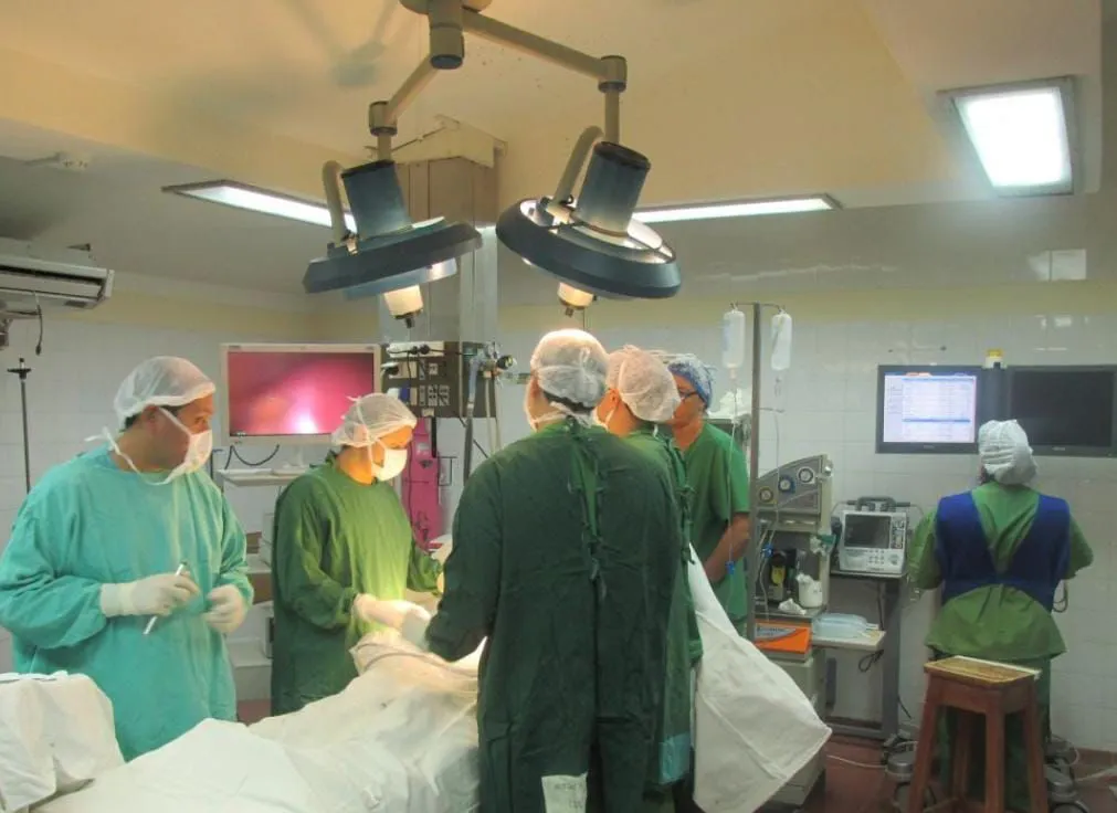Cirugías inéditas, prevención y más infraestructura fortalecen al Hospital San Juan Bautista (3)