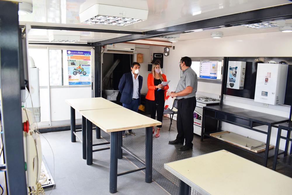 Aula Taller Móvil de Instalaciones Domiciliarias para Tinogasta4