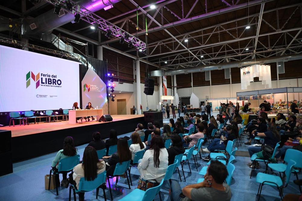 Feria del Libro Lorena Pronsky (2)