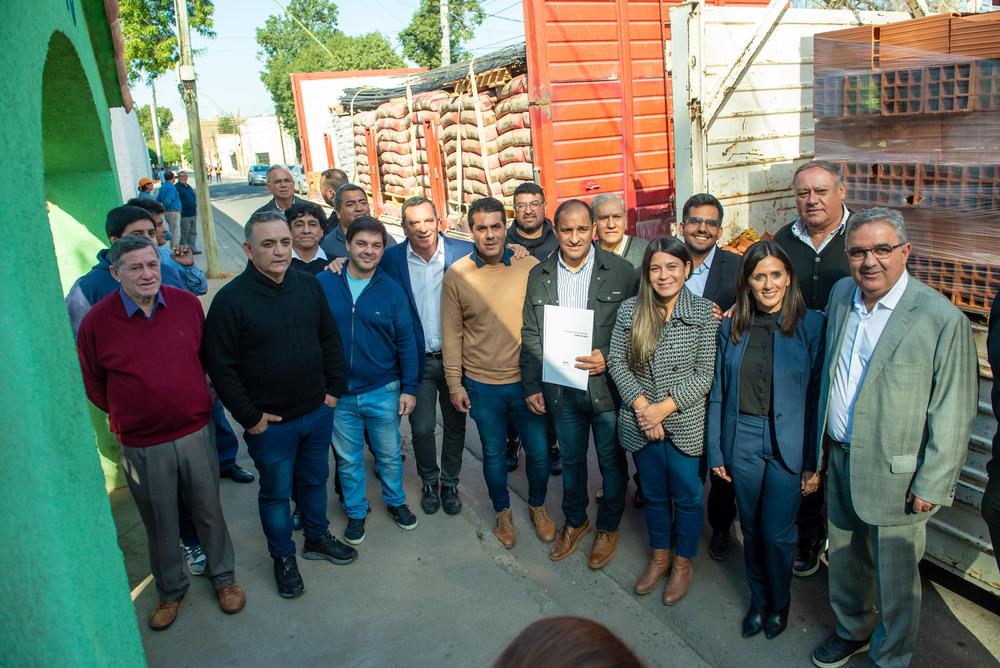 El Gobierno entregó aportes por $21.000.000 a clubes de la Liga Catamarqueña