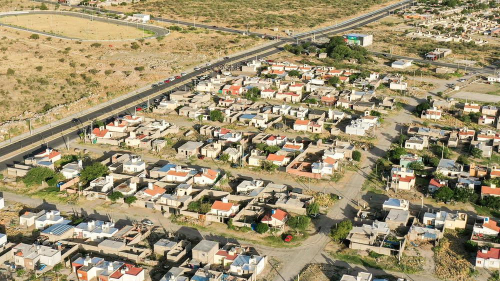 Raúl entregó 60 nuevas viviendas en el Loteo Parque Sur (2)