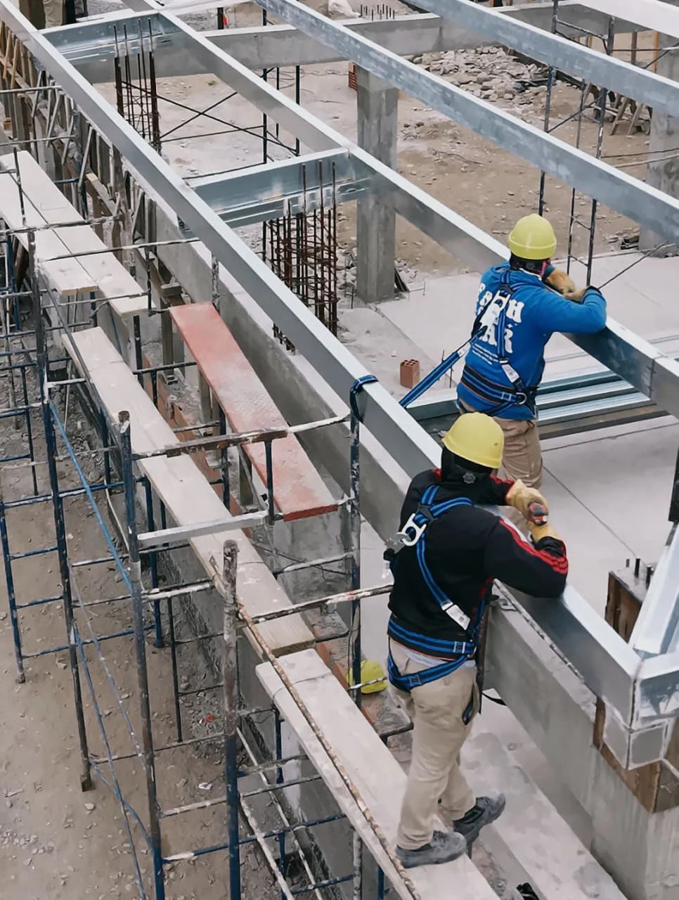 Supervisan la ampliación del Hospital San Juan Bautista al 30% de su avance de obra (1)