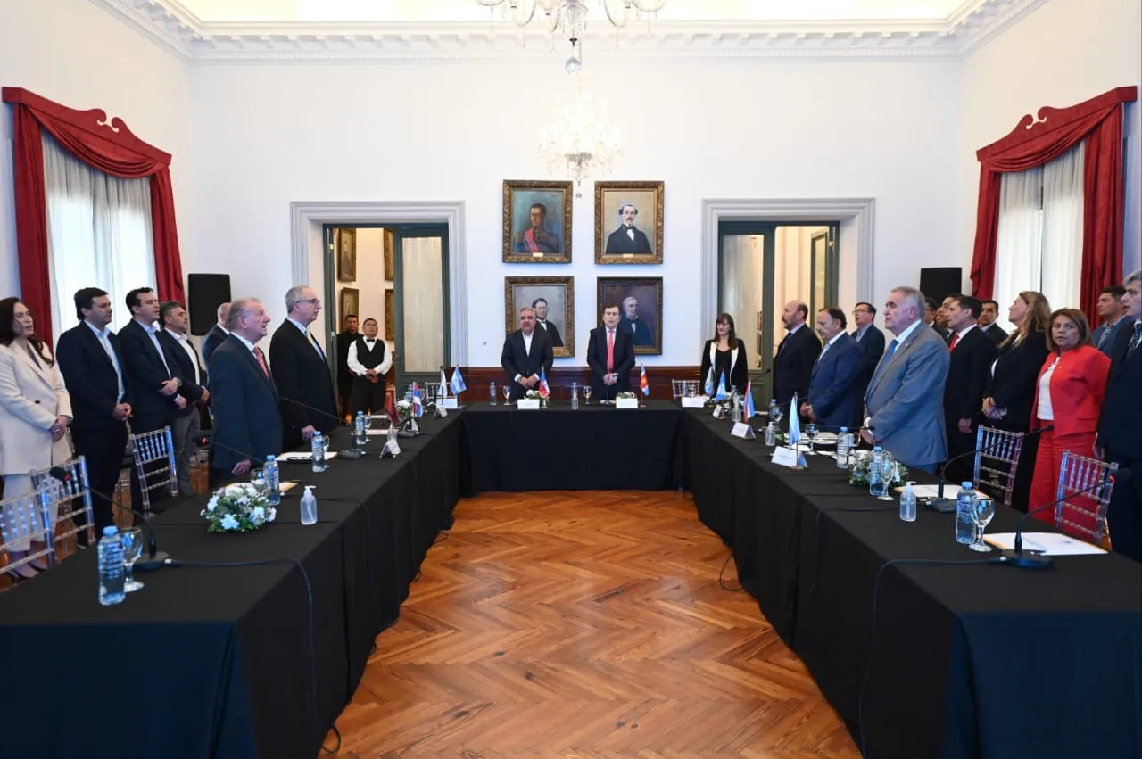 El gobernador Raúl Jalil fue elegido presidente pro témpore del Norte Grande (4)