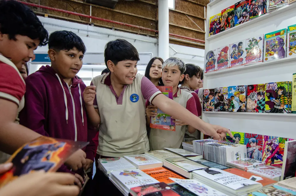 Feria del Libro viernes (3) (1)