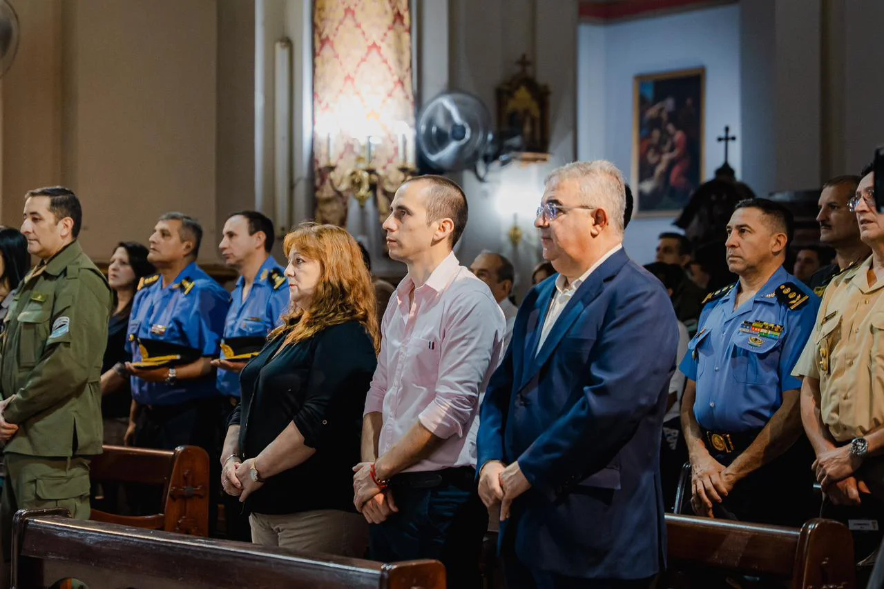 RAÚL JALIL Y NAHUEL GALLO ENCABEZARON ACTO Y MISA 1