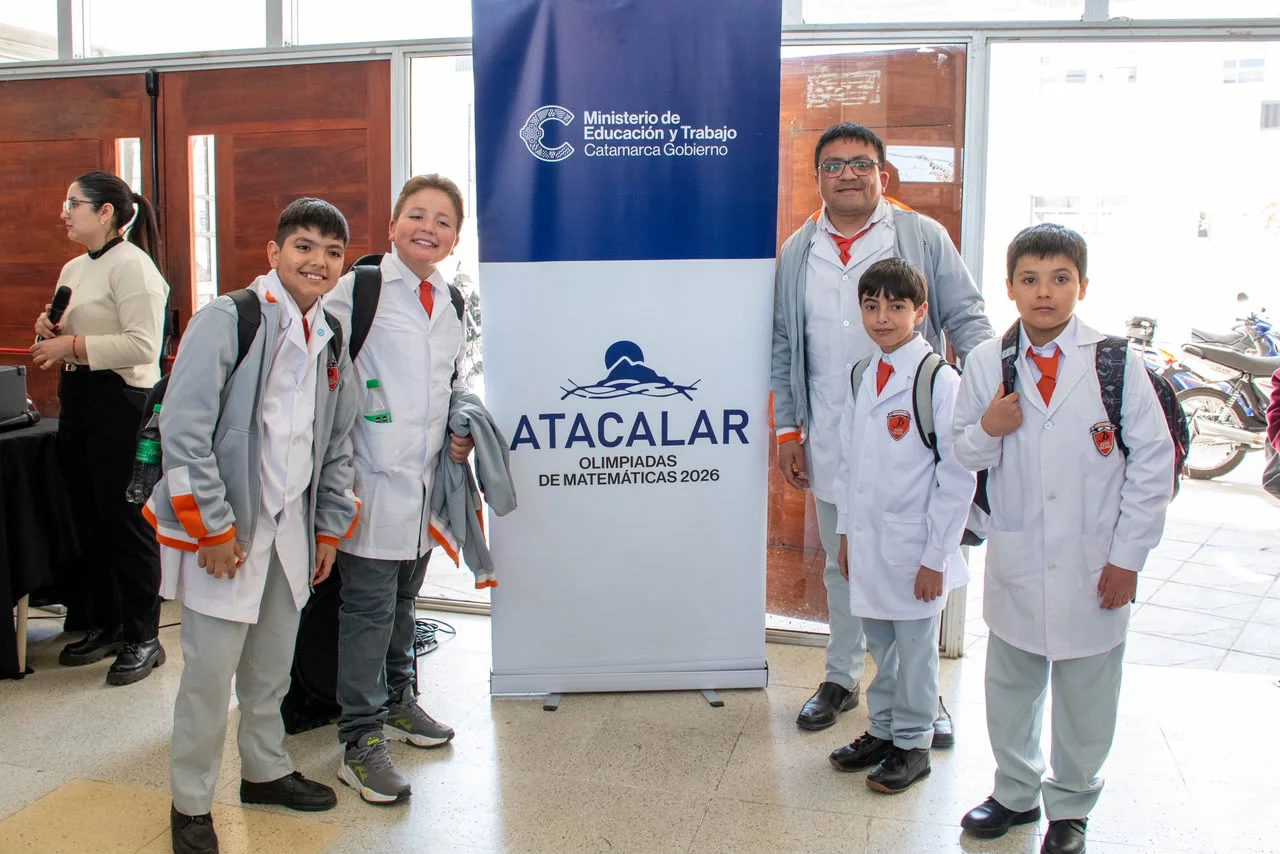 Más de 200 estudiantes participaron de la Instancia Provincial de la Olimpiada Matemática ATACALAR 2026 (2)