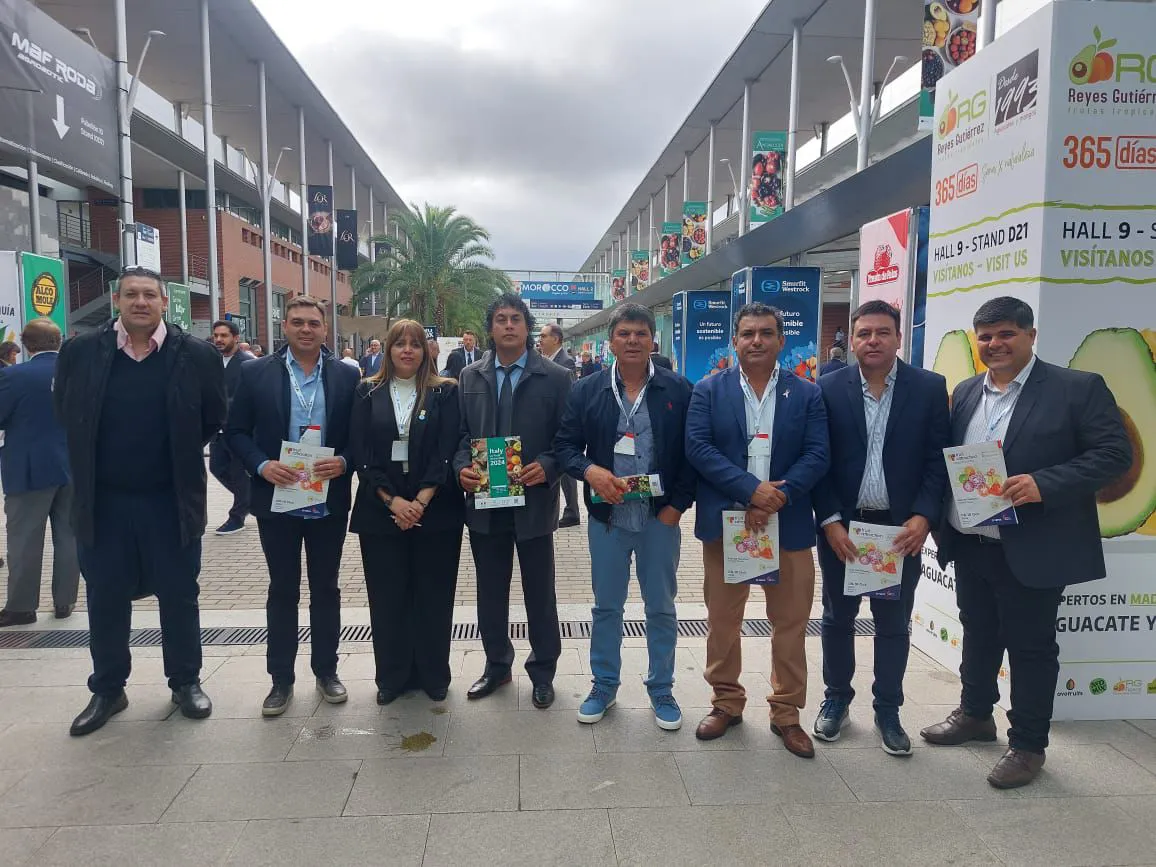 Intendentes del Este catamarqueño participan en feria internacional en buscan de inversiones (2) (1)