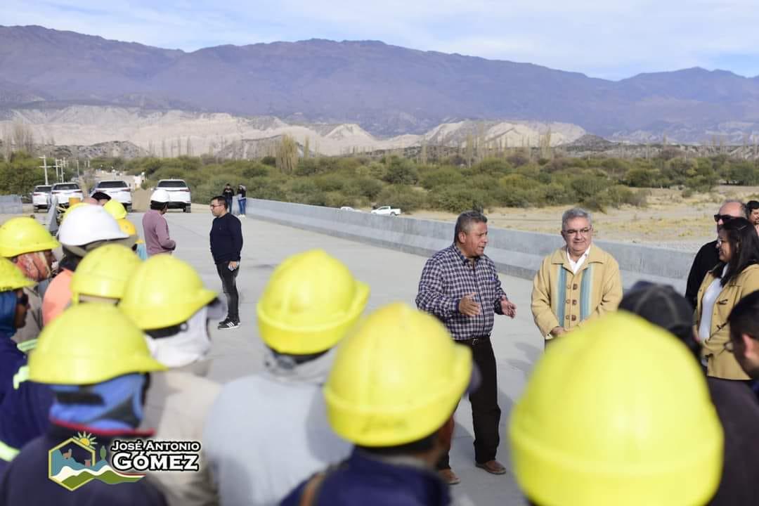 454426325_970531765098169_6629165534718757564_n