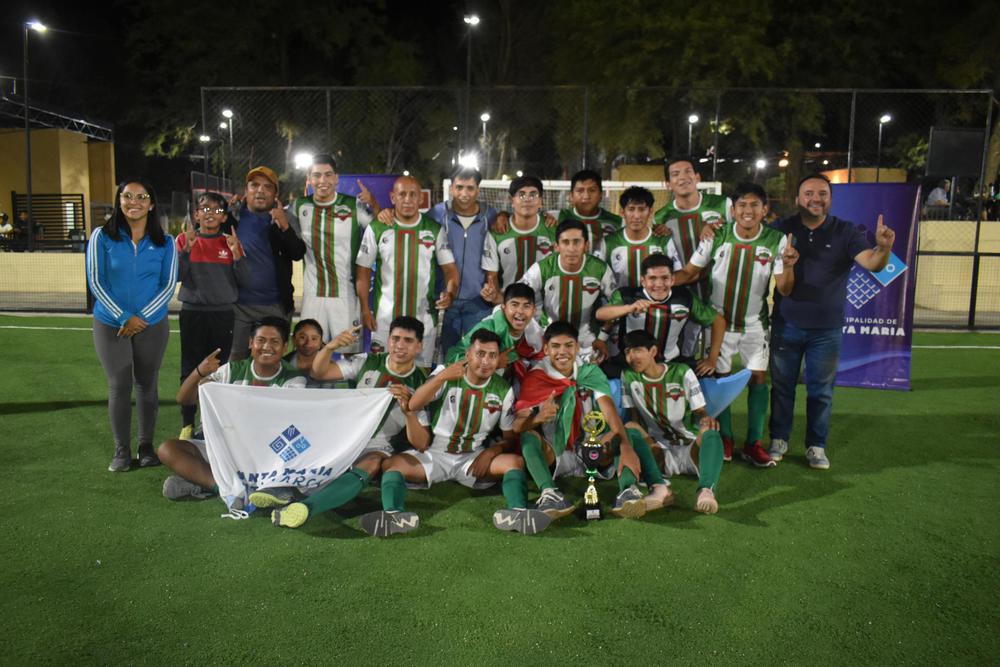 424714412_689979223309626_3227750355097615453_n